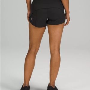 Lululemon Speed Up Mid-Rise Short 4”